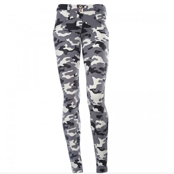 Freddy WR.UP Butt Lifting Pants Camo Large Size 8 - Picture 8 of 9